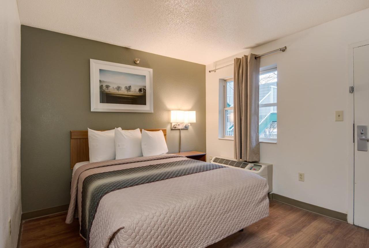 Birch Hill Suites Kansas City - Independence Extérieur photo